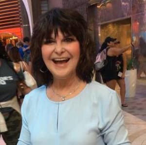 Meet your Posher, Beverly